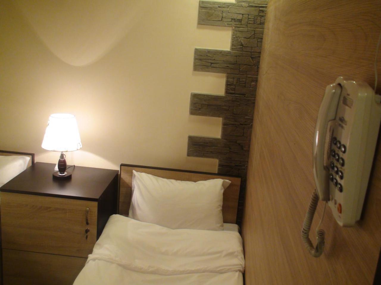 Comfort Hostel Erivan Exterior foto